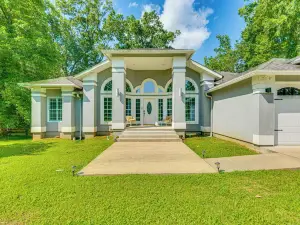 Firplace and Deck Riverfront Heber Springs Home