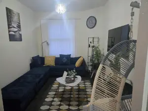 2 張床 - 可睡 6 人 - 私人陽台 - 市中心