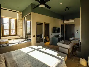 Lecole Hotel by Cityloft