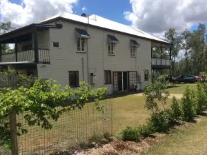 海馬草甸，丘奇布爾的農場住宿！