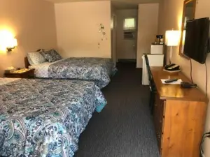 Chase Country Inn