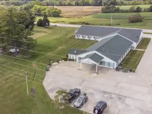Red BUD Country Inn