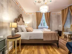 Plaza Marchi Old Town - Mag Quaint & Elegant Boutique Hotels