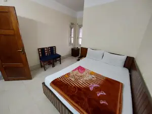 Hotel Vinayak