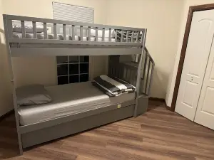 Enjoy your stay at JS-Lodge, where Serenity breeds bonding