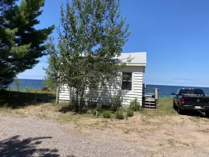 Lake Superior Beach House on Beautiful Sugar Beach Very Nice
