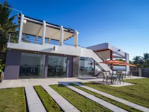 Casa Margarita Hotel and Paradise