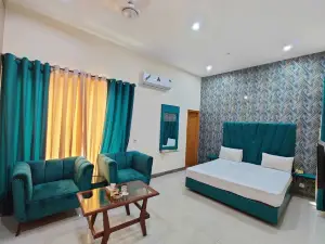 Hotel the Taj Multan