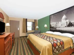 Super 8 by Wyndham Jacksonville AR