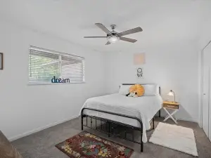 Generously Sized Ranch-Style Oasis - Spacious Charming Retreat