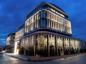 Four Hills Hotel