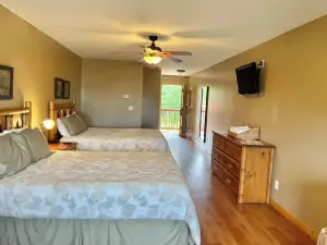 แอปเพลดอร์นสซันเซ็ตเบย์ รีสอร์ท