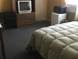 Coronado West Motel
