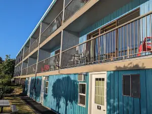 Above Tide Motel