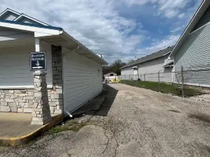 Algonac's Riverview Retreat