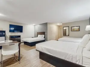 Red Lion Inn & Suites Olathe Kansas City