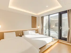 Vibe Hotel Masan Synthesis Branch