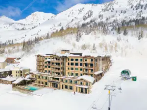 The Snowpine Lodge