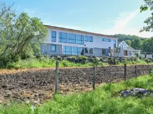 3 Bedroom Lovely Home in Vanse