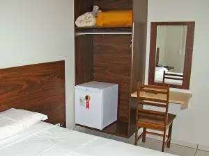 Dubai Hotel
