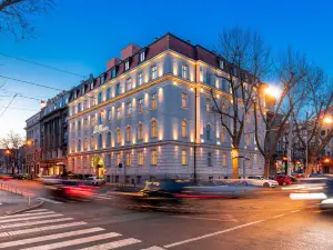 Hotel le Premier