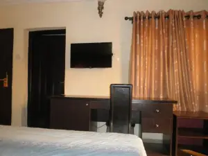 Adap Hotel