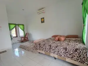 Kampong Nelayan Resort