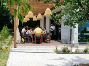 Tsaghkunk Chef House Hotel & Restaurant