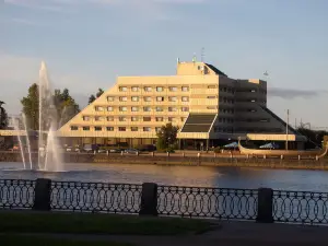 Дружба