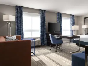 Hampton Inn & Suites Worcester