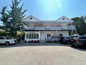 主街汽車旅館