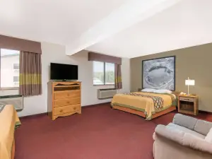 Super 8 by Wyndham Santa Rosa