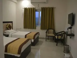 The Lotus Sutra Hotel