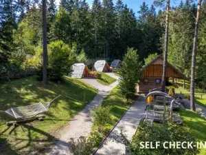 Glamping Lake Bloke