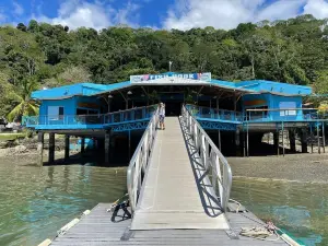 Fish Hook Marina & Lodge