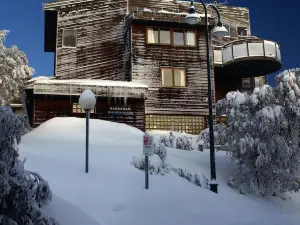 Ski Club of Victoria - Ivor Whittaker Lodge