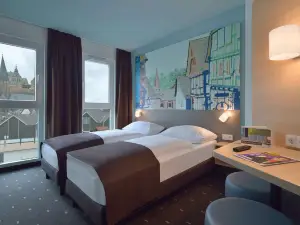 B&B โรงแรม มาร์บูร์ก