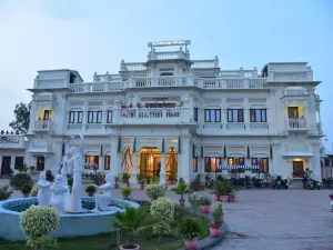 Kamay the Kohinoor Palace - A Heritage Hotel