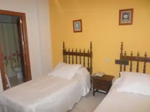 Hostal Lujuan