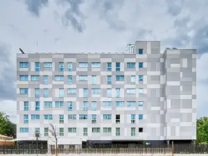 Holiday Inn Express MADRID - AIRPORT by IHG