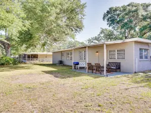Modern Lakeland Vacation Rental Patio and BBQ Grill