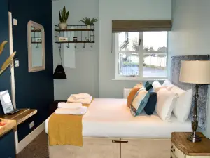 The Nest Hotel & Restaurant