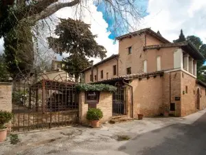 La Maestà Antica Dimora di Campagna