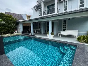 Heavenly Gateway Villa