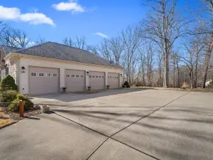 Luxe Innsbrook Resort Home - Lakes/Golf/Trails