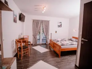 Mountain Serenity Rooms