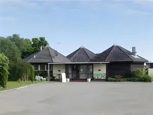 Mountain View Motel, Levin