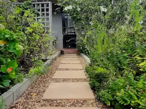 Abigail's Garden Cottage