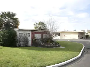 Apple Motor Inn