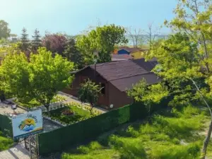 Abana Albatros Bungalow ve Restoran